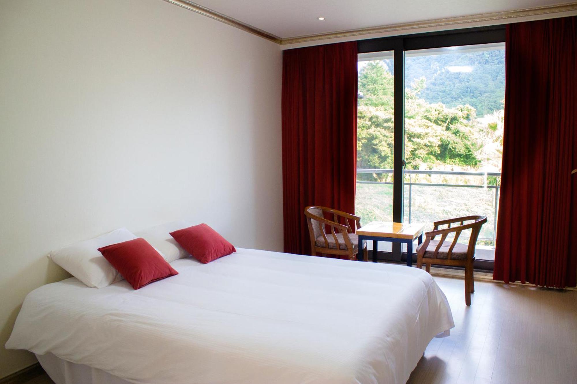 ทัมโมรา โฮเทล แอนด์ รีสอร์ต Hotel ซอกวีโพ ภายนอก รูปภาพ