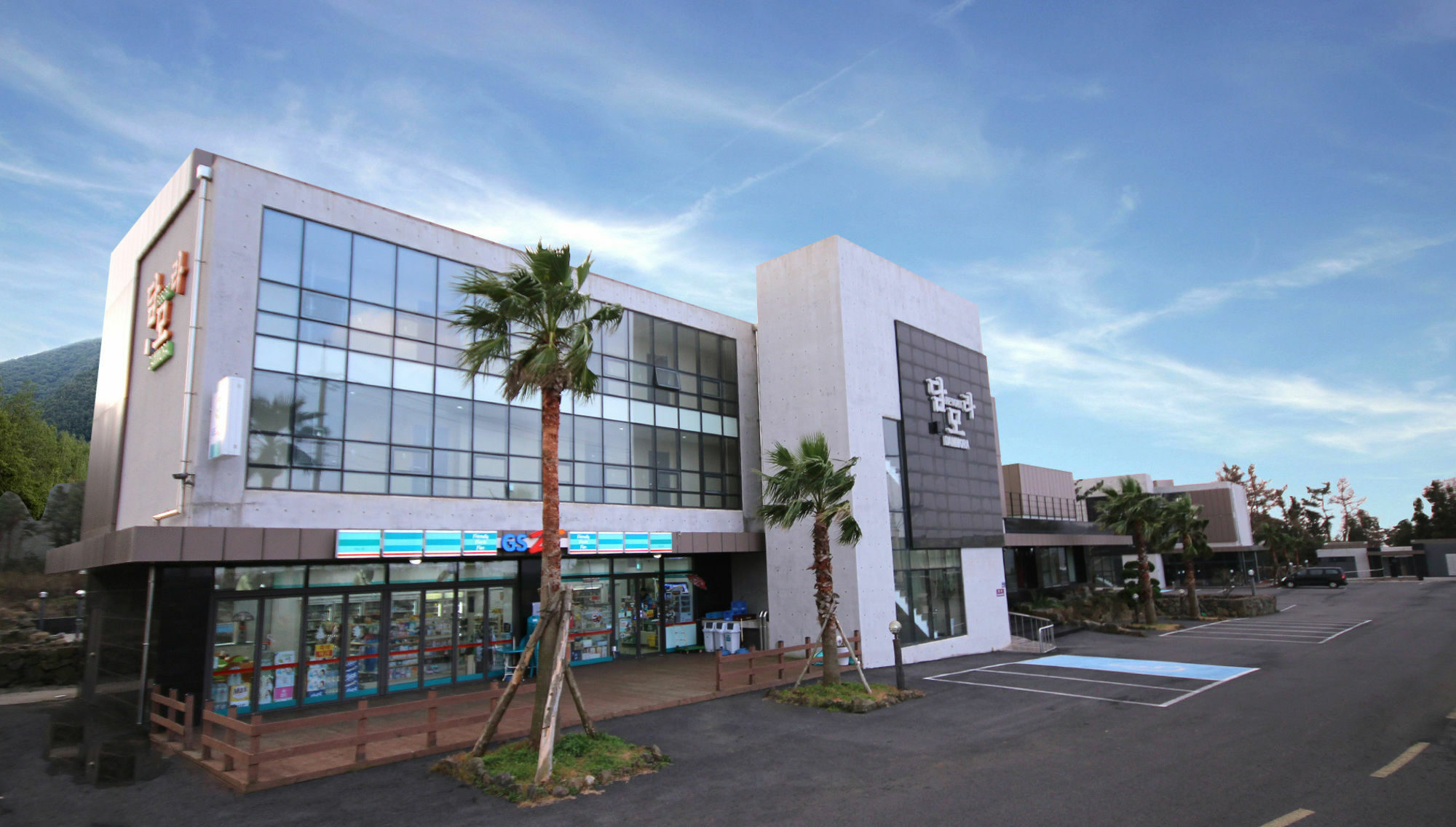 ทัมโมรา โฮเทล แอนด์ รีสอร์ต Hotel ซอกวีโพ ภายนอก รูปภาพ